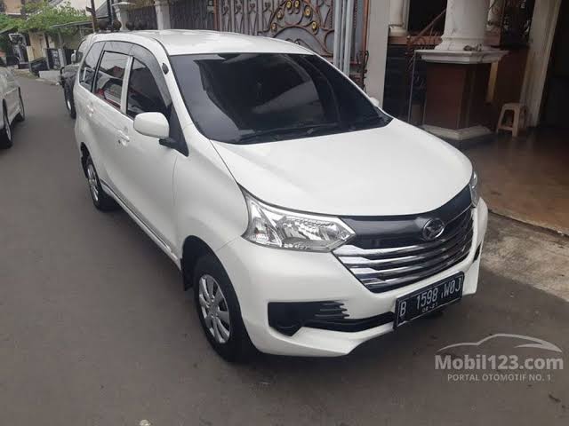 Daihatsu Xenia 1.3 M MT